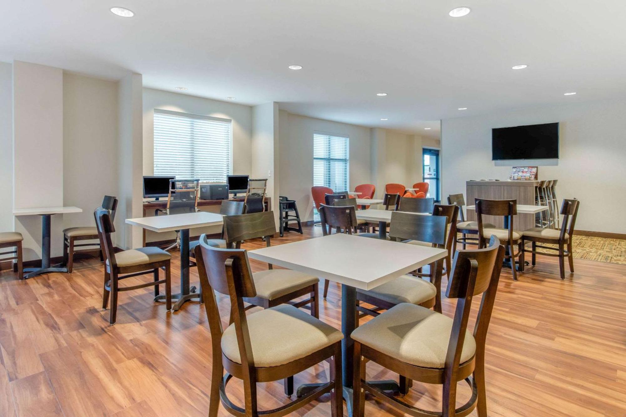 Mainstay Suites St Louis Airport Bridgeton Exterior foto